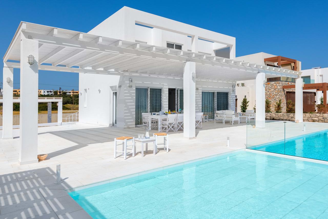 Maria & Nada Beachfront Villas Kolymbia Bagian luar foto
