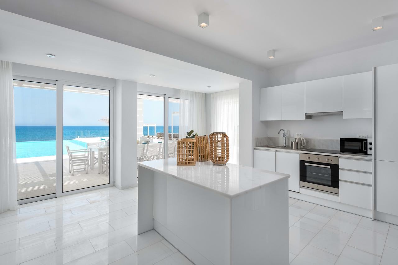 Maria & Nada Beachfront Villas Kolymbia Bagian luar foto
